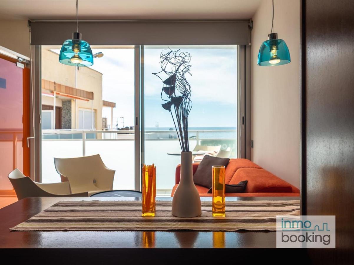 Sun Beach Maripaz, Frontal Al Mar Y Parking カンブリルス エクステリア 写真